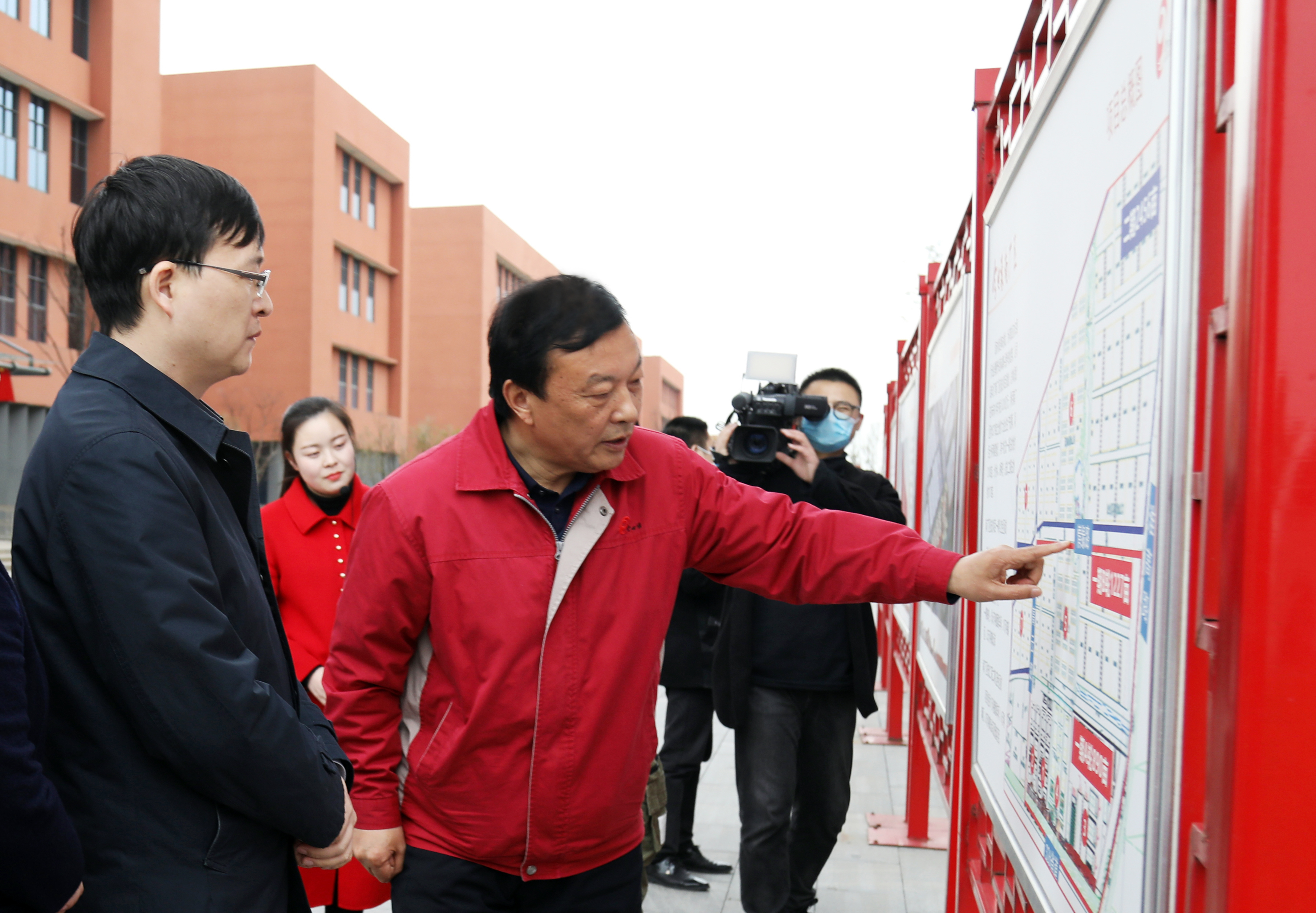 2020年3月27日，時任淮安市委副書記、市長，現任南京市市長陳之常調研今世緣